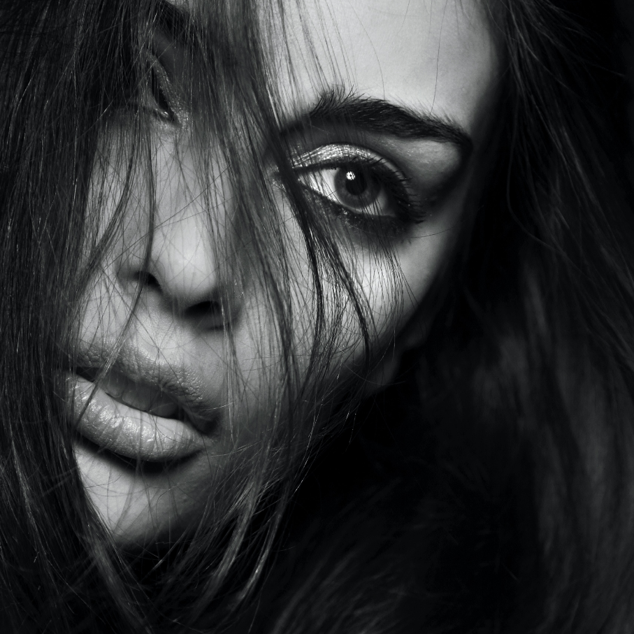 MAKE YOUR HAIR GROW (FASTER)!